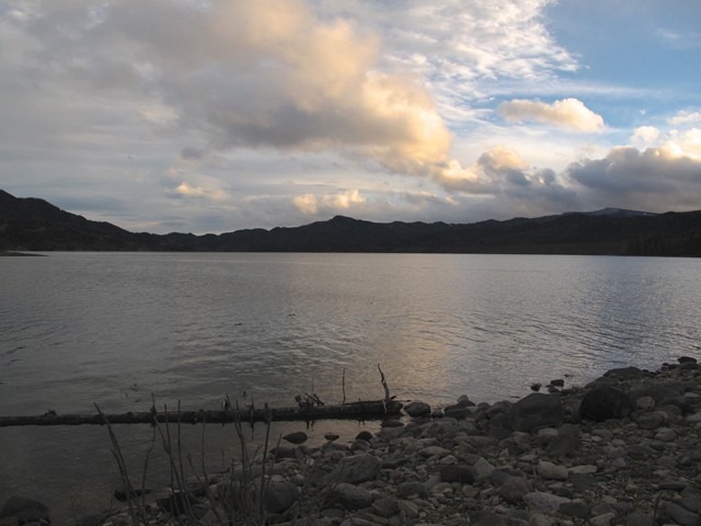 タウシュベツ川橋梁が水没の画像