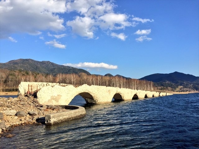 タウシュベツ川橋梁のいまの画像