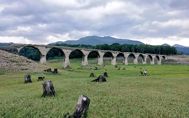 タウシュベツ川橋梁のいまの画像