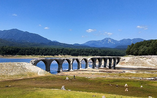 タウシュベツ川橋梁のいまの画像