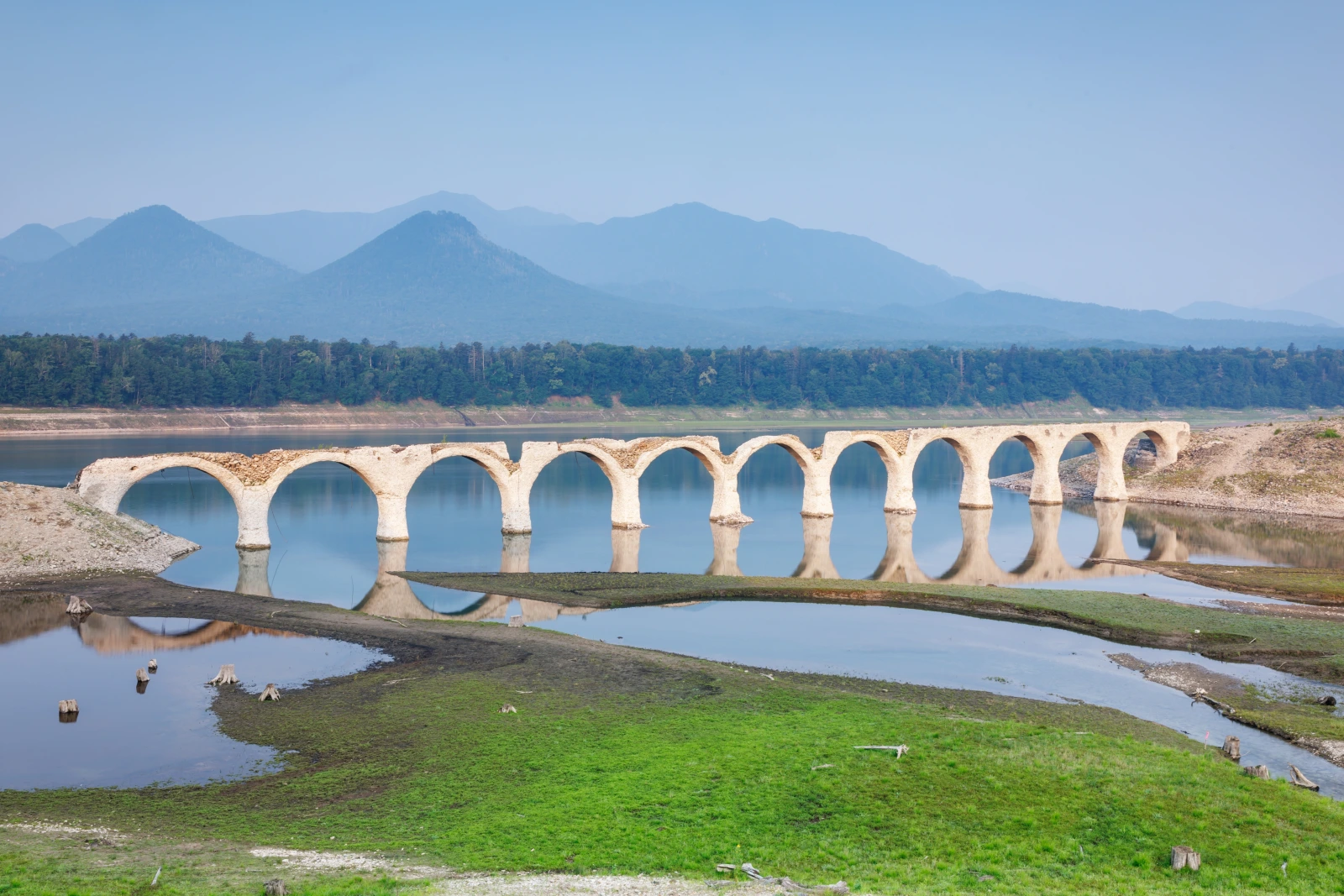 タウシュベツ川橋梁のいま｜上士幌町観光協会