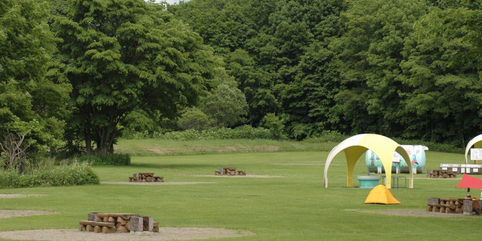 キャンプ場の画像