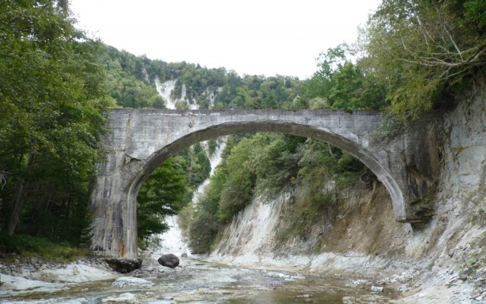 第六音更川橋梁の画像